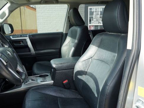 Used 2011 Toyota 4Runner Limited image 10