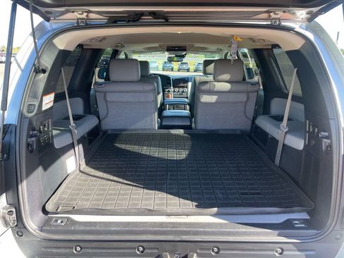 Used 2020 Toyota Sequoia Platinum AWD/4WD image 14