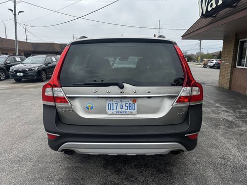 Used 2016 Volvo XC70 T5 Premier w/ Proximity Package AWD/4WD image 18