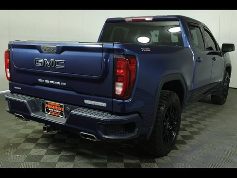 Used 2021 GMC Sierra 1500 Elevation w/ LPO, Elevation Black Package AWD/4WD image 18