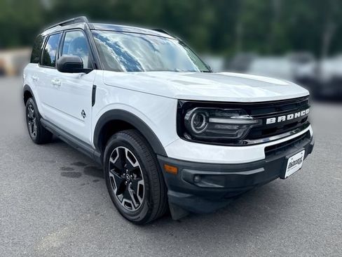 Certified 2021 Ford Bronco Sport Outer Banks AWD/4WD image 2