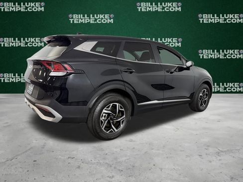 Used 2025 Kia Sportage LX AWD/4WD image 4