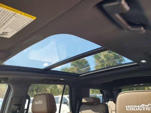 New 2026 Chevrolet Tahoe High Country w/ Sun And Tow Package RWD image 31