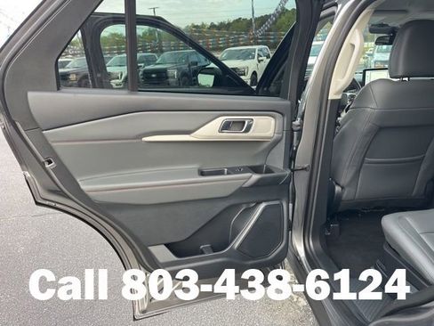 New 2026 Ford Explorer Active image 9