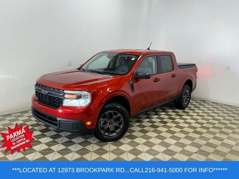 Used 2024 Ford Maverick XLT FWD image 1