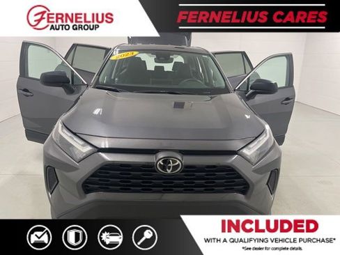 Used 2023 Toyota RAV4 LE image 11
