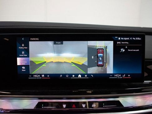 Certified 2025 BMW 740i xDrive 740i xDrive image 17