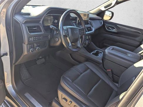 Used 2022 Chevrolet Tahoe RST w/ Luxury Package image 9