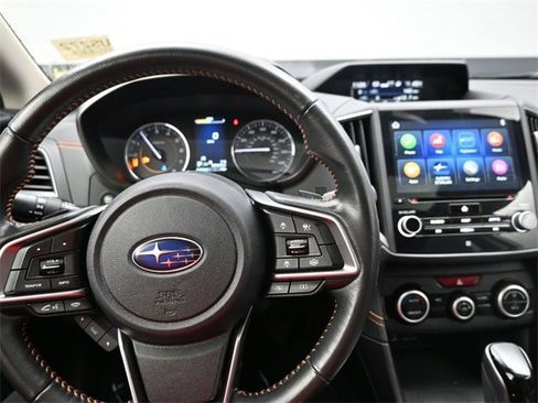 Certified 2022 Subaru Crosstrek 2.5i Limited w/ Moonroof Package 2 image 5