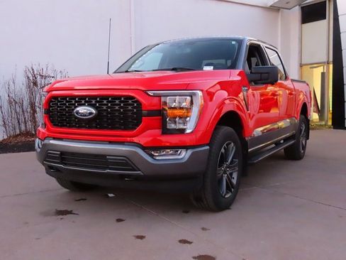 Used 2023 Ford F150 XLT w/ Equipment Group 302A High image 4