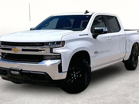 Used 2019 Chevrolet Silverado 1500 LT w/ Texas Edition AWD/4WD image 14