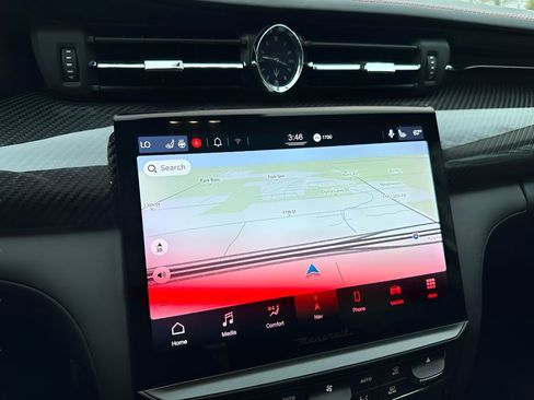 Used 2021 Maserati Quattroporte S GranSport image 22