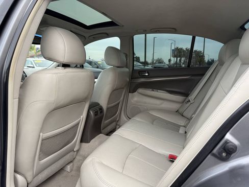 Used 2011 INFINITI G37 Journey w/ Premium Pkg RWD image 11