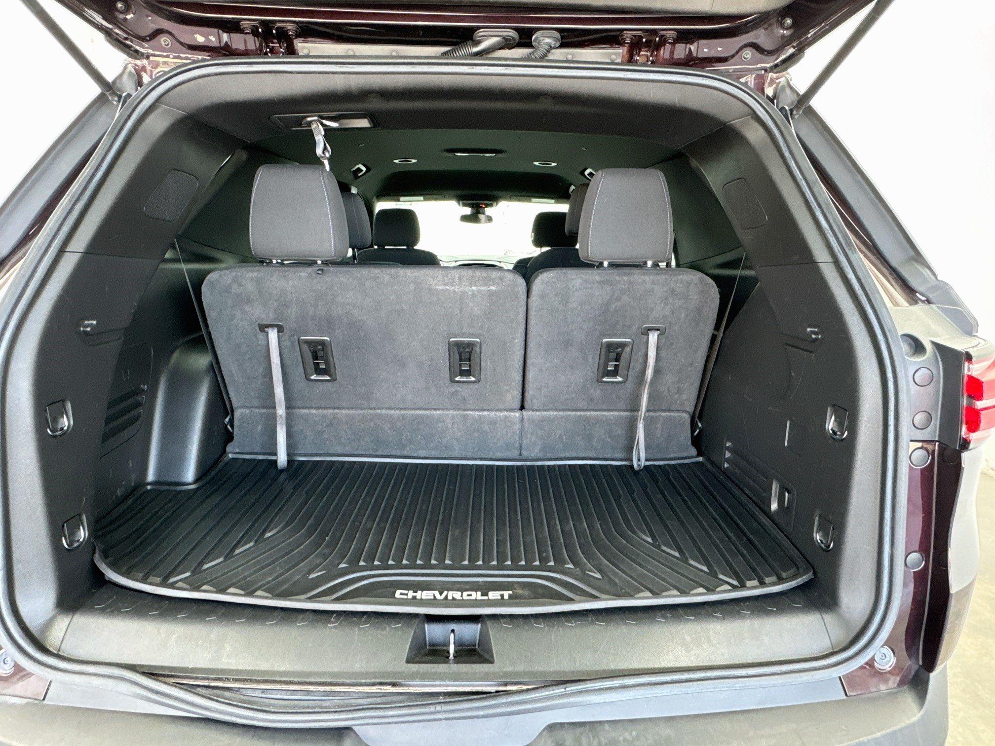 Used 2023 Chevrolet Traverse LT FWD image 17