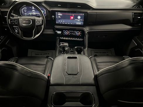 Used 2022 GMC Sierra 1500 AT4X image 30