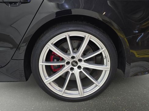 New 2026 Audi RS 7 Performance image 33