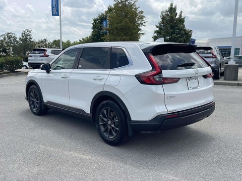 Used 2026 Honda CR-V EX-L image 4
