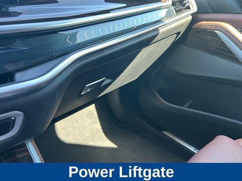 Used 2025 BMW X5 xDrive40i AWD/4WD image 18