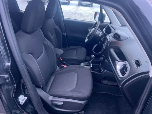 Used 2020 Jeep Renegade Sport image 28