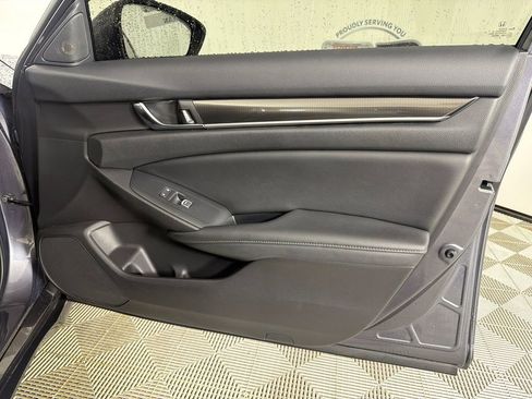 Used 2020 Honda Accord Sport image 14