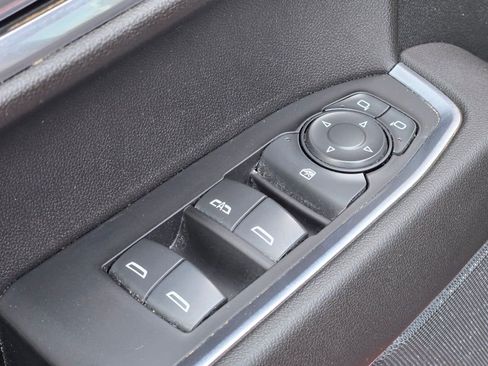 Used 2022 Chevrolet Silverado 1500 LT w/ All Star Edition Plus image 22