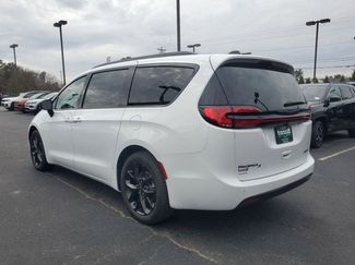 New 2026 Chrysler Pacifica Limited w/ S Appearance Package FWD video 4