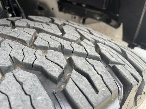 Used 2018 Ford F150 Lariat image 10