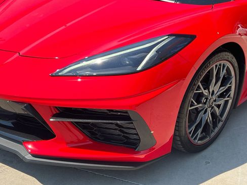 Used 2024 Chevrolet Corvette Stingray Preferred Conv w/ Stealth Interior Trim Package RWD image 4