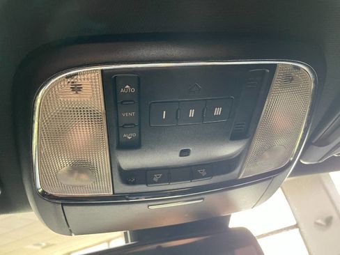 Used 2023 Dodge Charger Scat Pack image 40