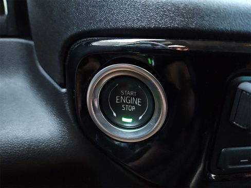 Used 2025 GMC Sierra 1500 Elevation w/ Preferred Package image 26