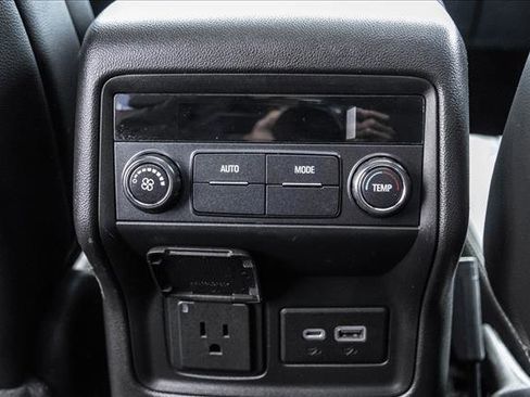 Used 2020 GMC Acadia SLT w/ Driver Alert Package II AWD/4WD image 22