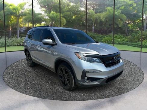 Used 2022 Honda Pilot Special Edition image 3