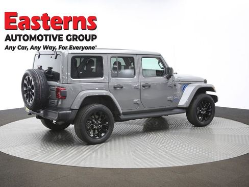 Used 2021 Jeep Wrangler Unlimited Sahara w/ Cold Weather Group image 44