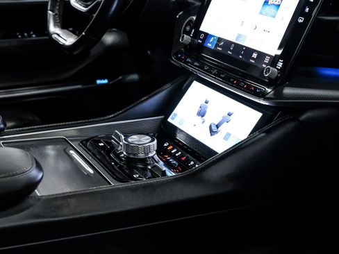 Used 2022 Jeep Grand Wagoneer Series II image 28