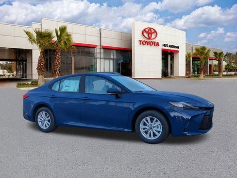 New 2026 Toyota Camry LE image 1