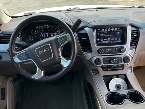 Used 2017 GMC Yukon SLT w/ Open Road Package image 7