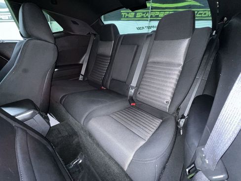 Used 2014 Dodge Challenger R/T w/ Electronics Convenience Group RWD image 26