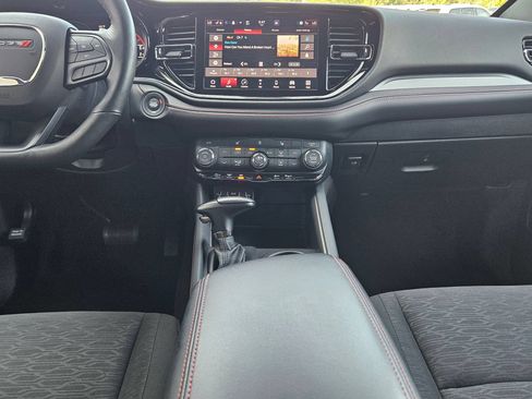 Used 2025 Dodge Durango GT AWD/4WD image 10