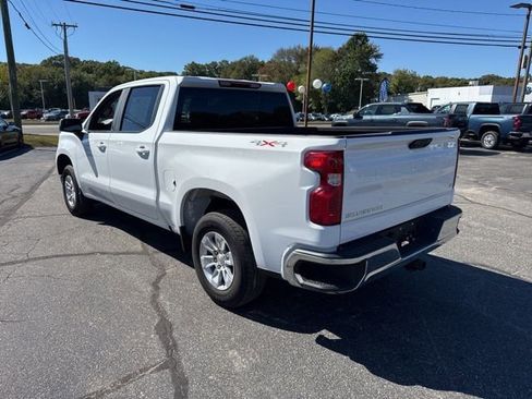 Used 2025 Chevrolet Silverado 1500 LT AWD/4WD image 6