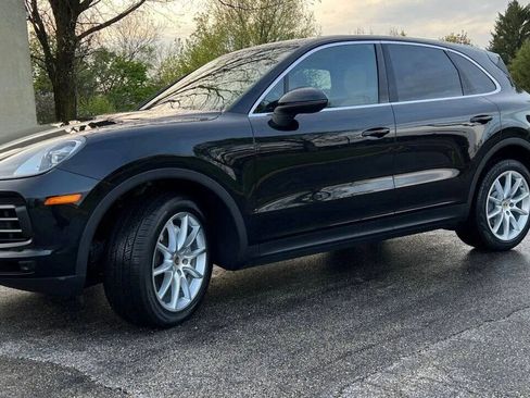 Used 2019 Porsche Cayenne image 3