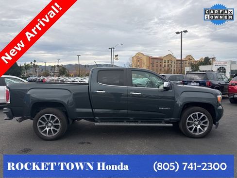 Used 2017 GMC Canyon Denali image 4