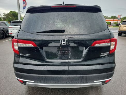 Used 2019 Honda Pilot Touring image 4