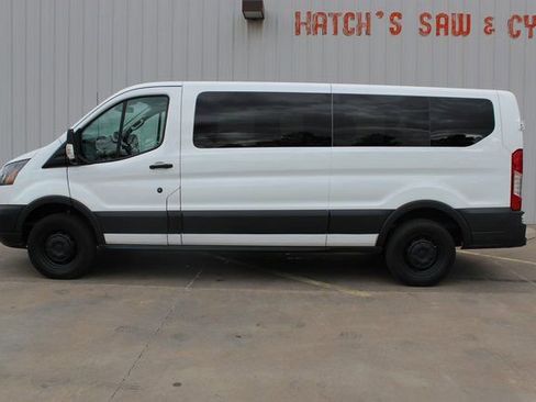 Used 2017 Ford Transit 350 XL image 2