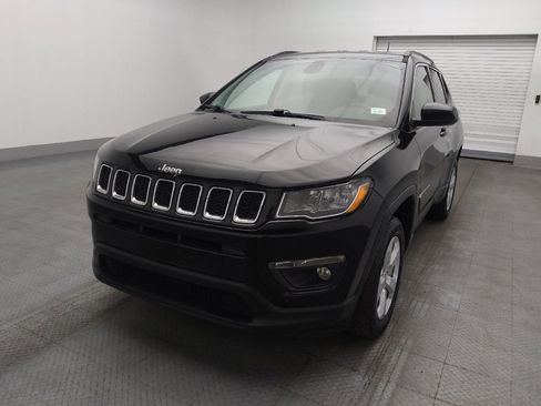 Used 2018 Jeep Compass Latitude w/ Popular Equipment Group image 15