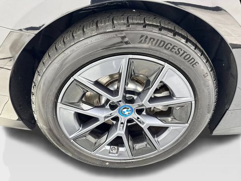 Used 2024 BMW i4 eDrive35 w/ Convenience Package RWD image 79