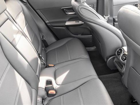 Certified 2026 Mercedes-Benz GLC 300 4MATIC image 25