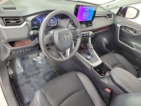 Used 2024 Toyota RAV4 Limited w/ Advanced Technology Package AWD/4WD image 18