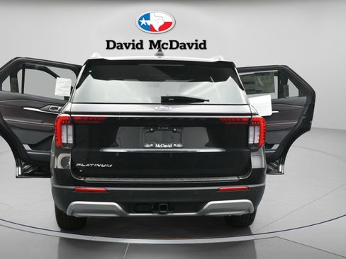 New 2026 Ford Explorer Platinum image 12