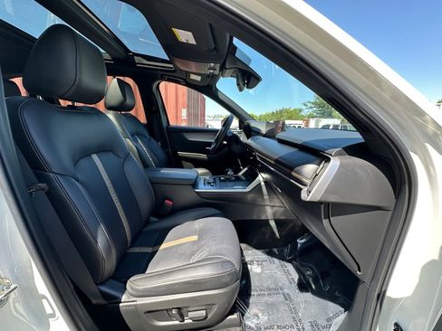 Used 2024 MAZDA CX-90 Plug-In Hybrid w/ Premium Plus image 30