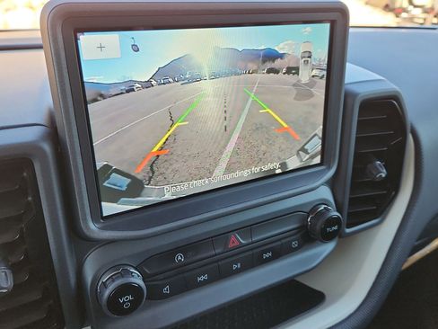 Used 2024 Ford Bronco Sport Heritage w/ Heritage Convenience Package image 31